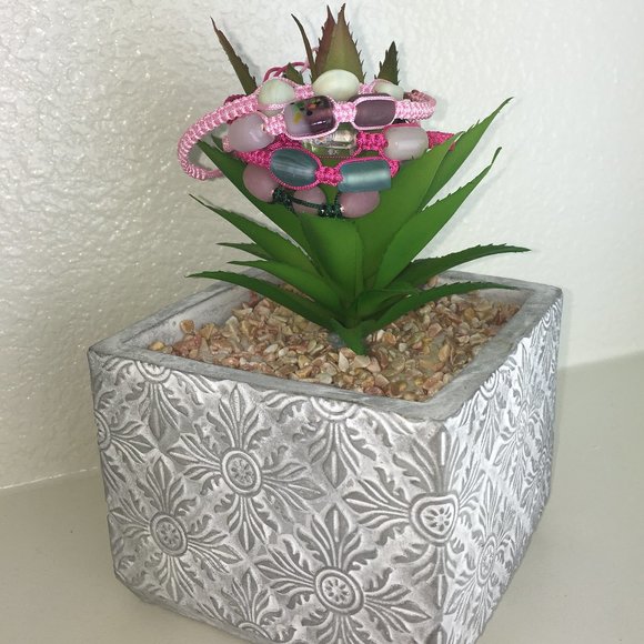 Handmade Chinese Knotting Bracelet W/ Glass Beads - Picture 7 of 8